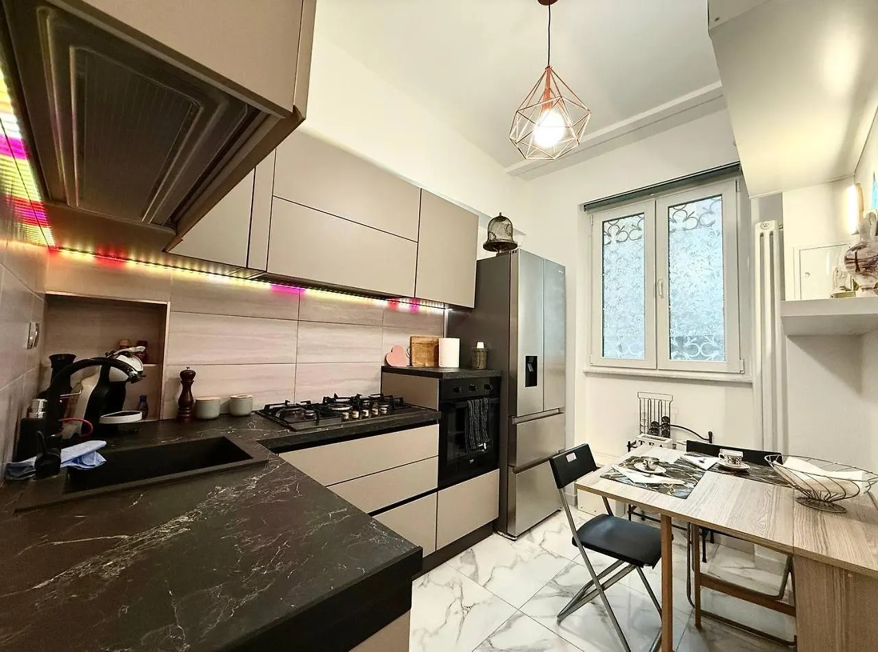 Change S House, Few Stops From St Peter S Apartment Rome